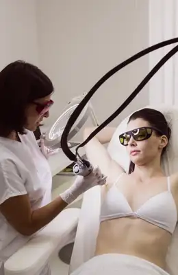 Removing hair from the armpits